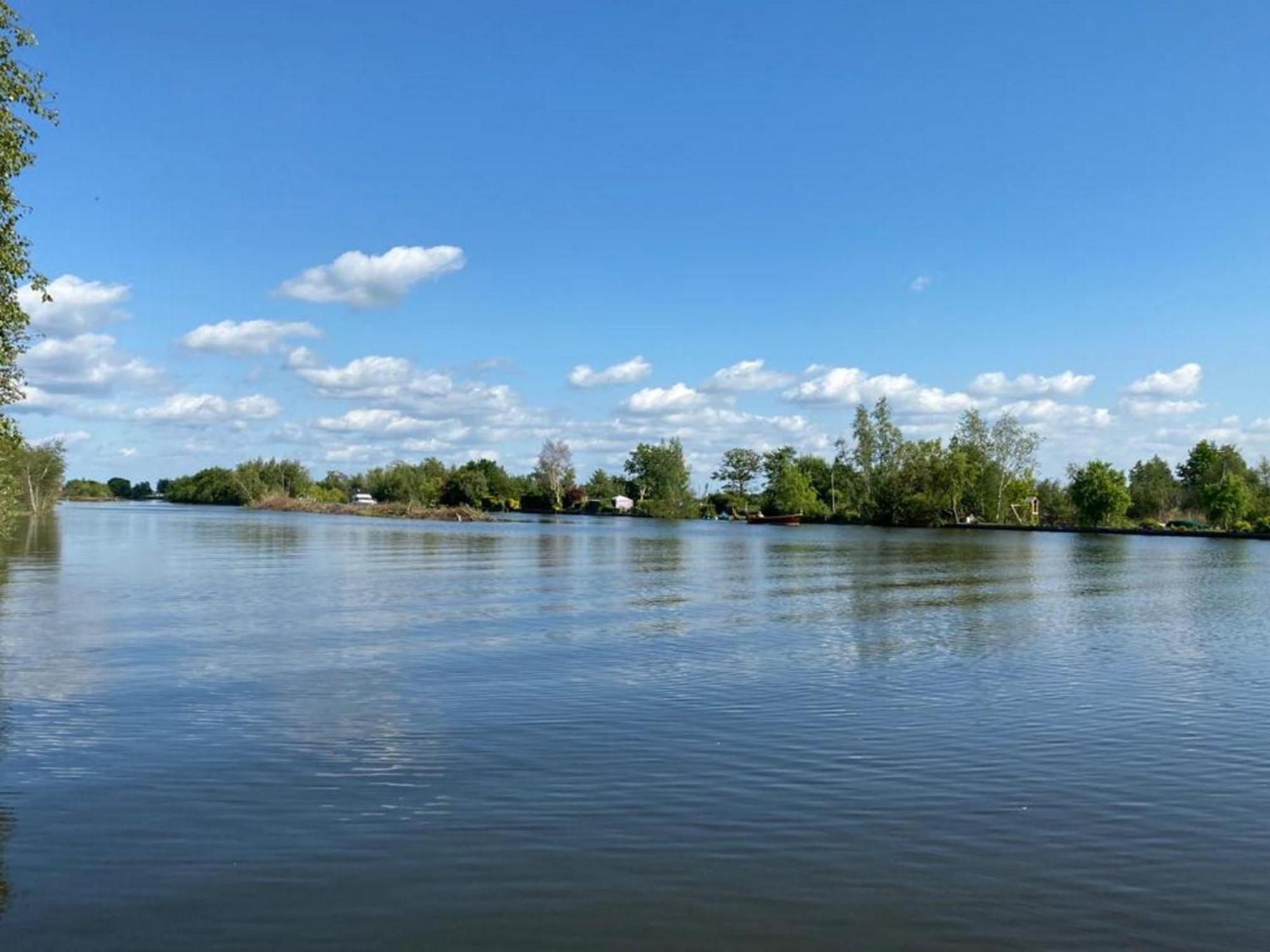 Zwaan 24-7 Villa Breukelen Bagian luar foto